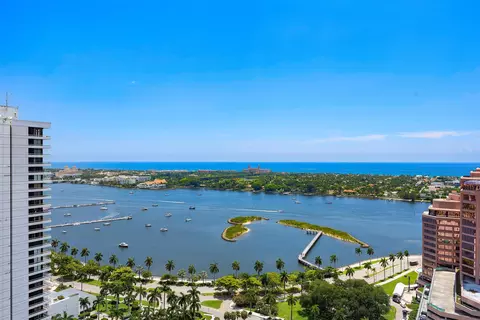 701 S Olive Ave #1204, West Palm Beach, FL 33401