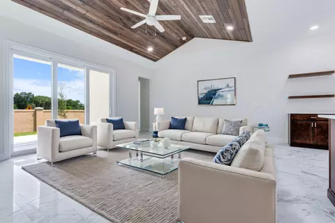 1805 Bridgepointe Cir #1, Vero Beach, FL 32967