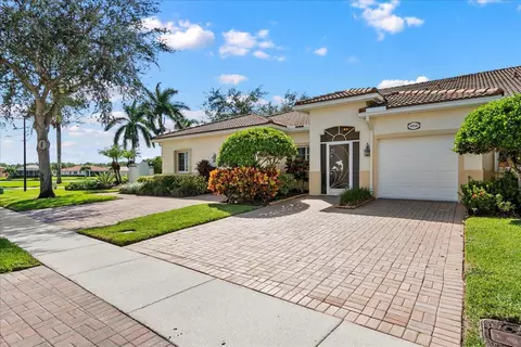 9754 Galleon Dr #9754, West Palm Beach, FL 33411