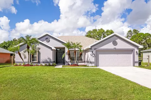 766 NE Galilean St, Port Saint Lucie, FL 34983