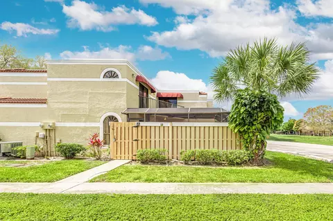 3725 Village Dr #A, Delray Beach, FL 33445