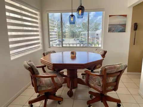 2840 Cynthia Ln #201, Lake Worth Beach, FL 33461