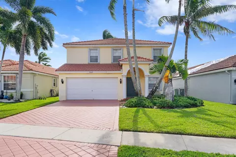 3669 Miramontes Cir, Wellington, FL 33414