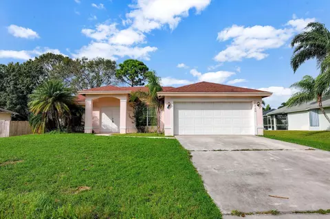2018 SW Capeador St, Port Saint Lucie, FL 34953