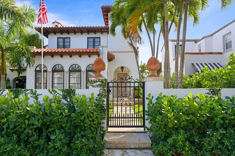 112 Roosevelt Pl, West Palm Beach, FL 33405