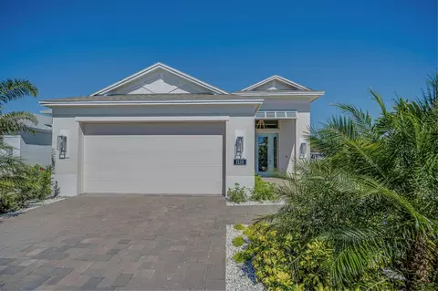 2179 Falls Mnr, Vero Beach, FL 32967