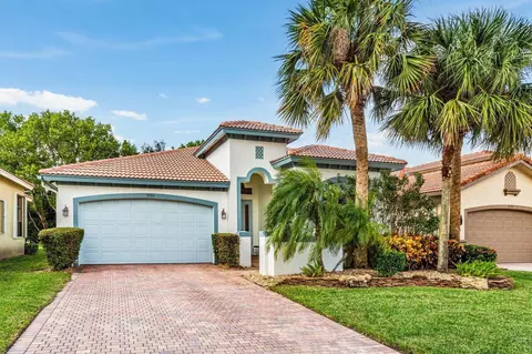 9786 Isles Cay Dr, Delray Beach, FL 33446