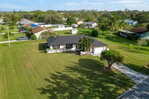 1501 SE Burning Ln, Port Saint Lucie, FL 34952