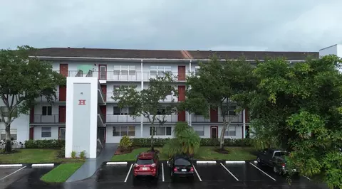 1401 SW 135th #205H, Pembroke Pines, FL 33027