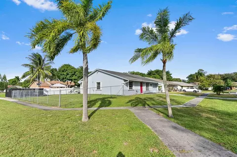 4782 Poseidon Pl, Lake Worth, FL 33463