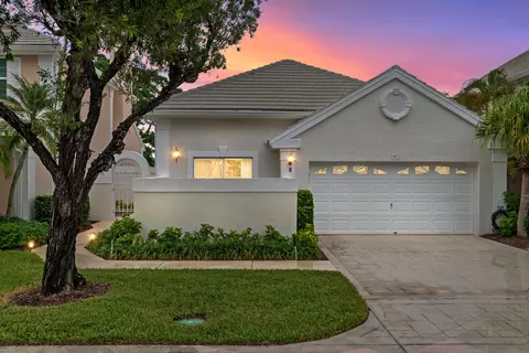 6 Windsor Ln, Palm Beach Gardens, FL 33418