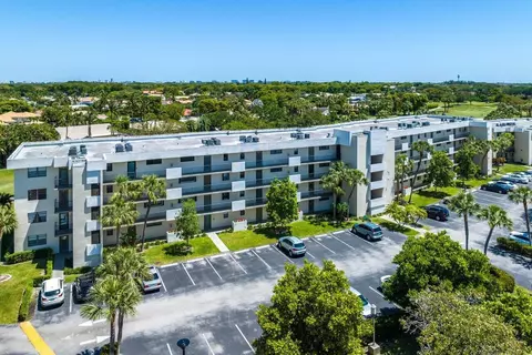 2410 Deer Creek Country Club Blvd #205-E, Deerfield Beach, FL 33442
