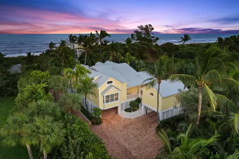 134 N Beach Rd, Hobe Sound, FL 33455