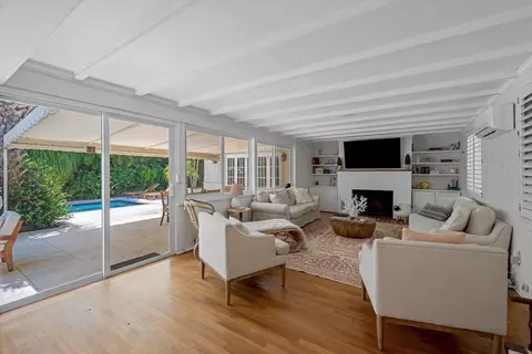 224 Mediterranean Rd, Palm Beach, FL 33480