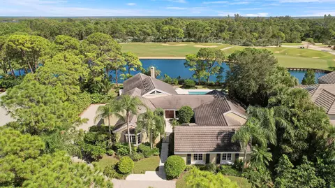 7315 SE Golfhouse Dr, Hobe Sound, FL 33455
