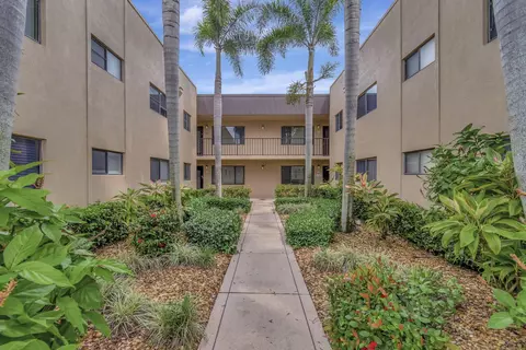 15126 Ashland St #239, Delray Beach, FL 33484