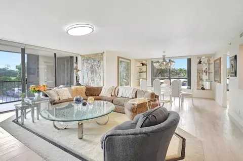 20100 Boca W #125, Boca Raton, FL 33434