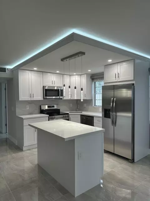 256 Suffolk G, Boca Raton, FL 33434