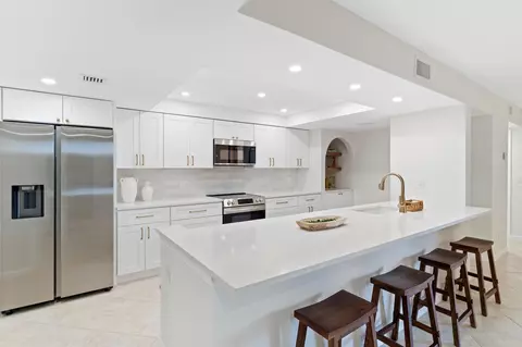 500 Egret Cir #8303, Delray Beach, FL 33444
