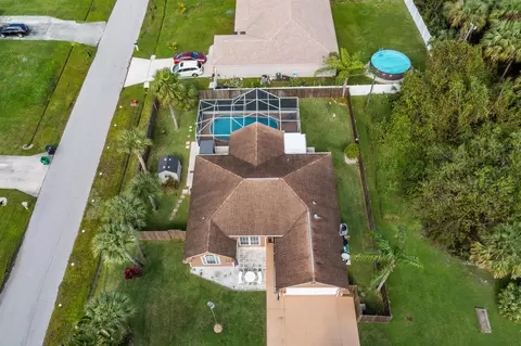 1397 SW Lawndale Ave, Port Saint Lucie, FL 34953