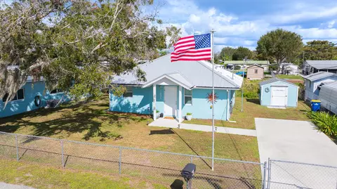 1033 4th St, Okeechobee, FL 34974