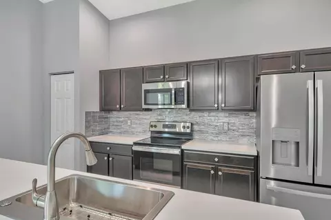 1701 SE Flintlock Rd, Port Saint Lucie, FL 34952
