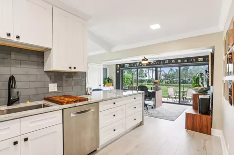 6716 Tiburon Cir, Boca Raton, FL 33433