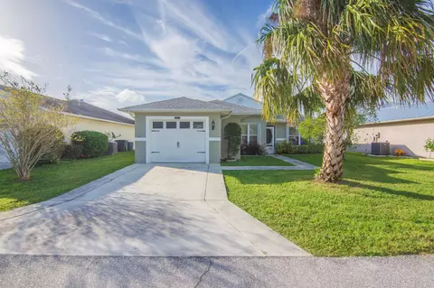 14213 Aguila Ave, Fort Pierce, FL 34951