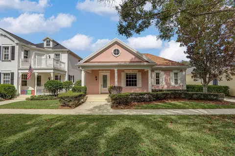 125 Poinciana Dr, Jupiter, FL 33458