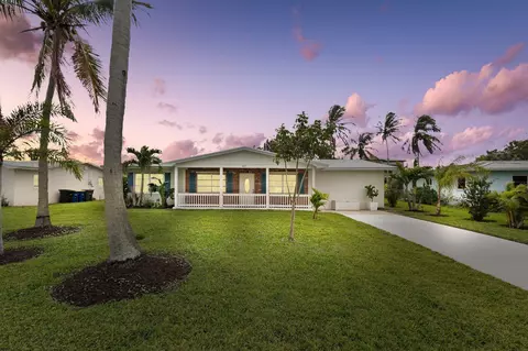 1617 Frances Ave, Fort Pierce, FL 34949