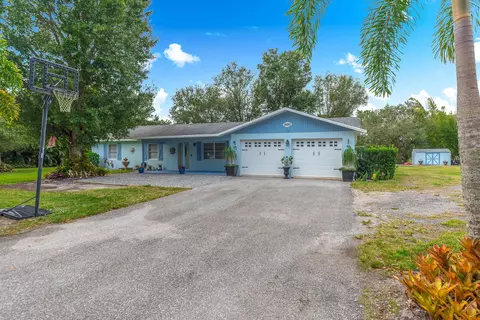 8920 Orange Ave, Fort Pierce, FL 34945