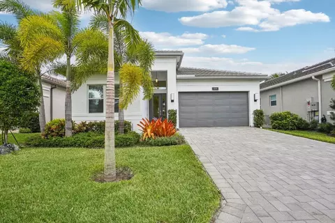 9349 Silver Shrs, Boynton Beach, FL 33473