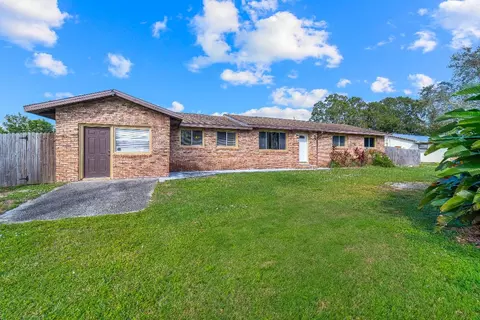 3426 1st SW, Vero Beach, FL 32968