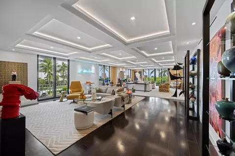 101 Worth Ave #2A, Palm Beach, FL 33480
