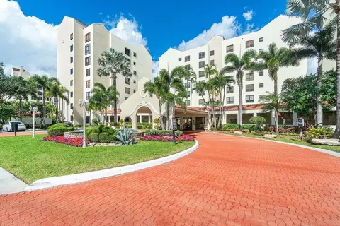 7235 Promenade Dr #K401, Boca Raton, FL 33433