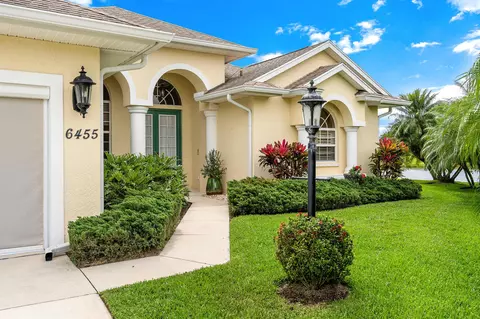 6455 35th Ln, Vero Beach, FL 32966