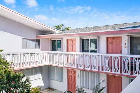 2286 Lake Osborne Dr #14, Lake Worth Beach, FL 33461