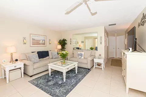 1225 NW 21 St #1114, Stuart, FL 34994