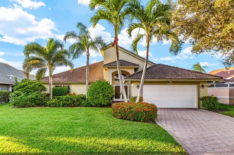 12361 Divot Dr, Boynton Beach, FL 33437