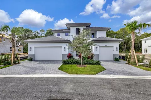 1121 Prosperity Village Dr, North Palm Beach, FL 33410