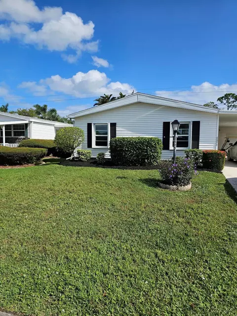 8404 Gallberry Cir, Port Saint Lucie, FL 34952