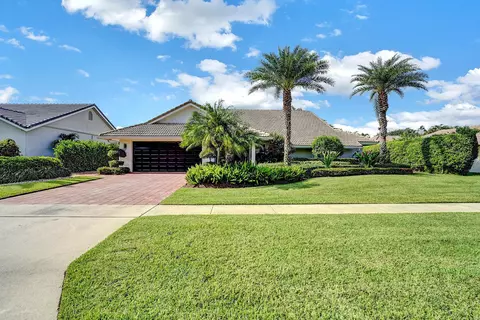 3952 Live Oak Blvd, Delray Beach, FL 33445