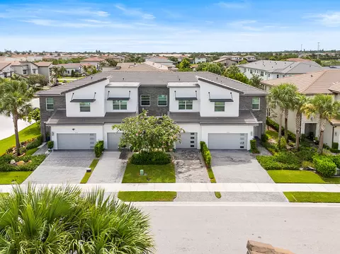 9024 Kingsmoor Way, Lake Worth, FL 33467
