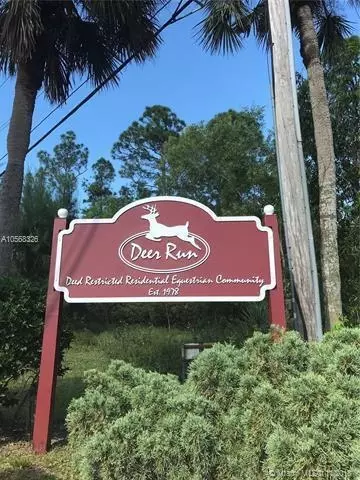 2670 Doe Trl, The Acreage, FL 33470