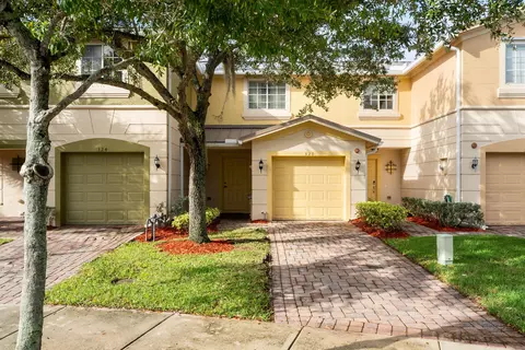 320 SE Bloxham Way, Stuart, FL 34997