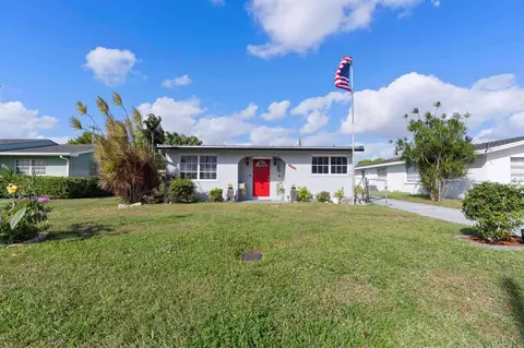 4461 Forest Ln, Palm Springs, FL 33406