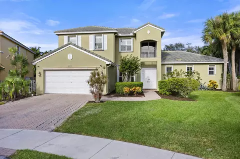 129 Magnolia Way, Tequesta, FL 33469