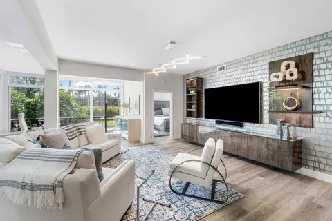 5190 Lake Catalina Dr #A, Boca Raton, FL 33496