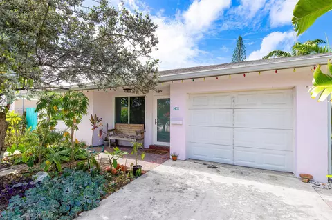 1401 S N St, Lake Worth Beach, FL 33460