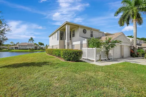 9226 Boca Gardens Pkwy #A, Boca Raton, FL 33496